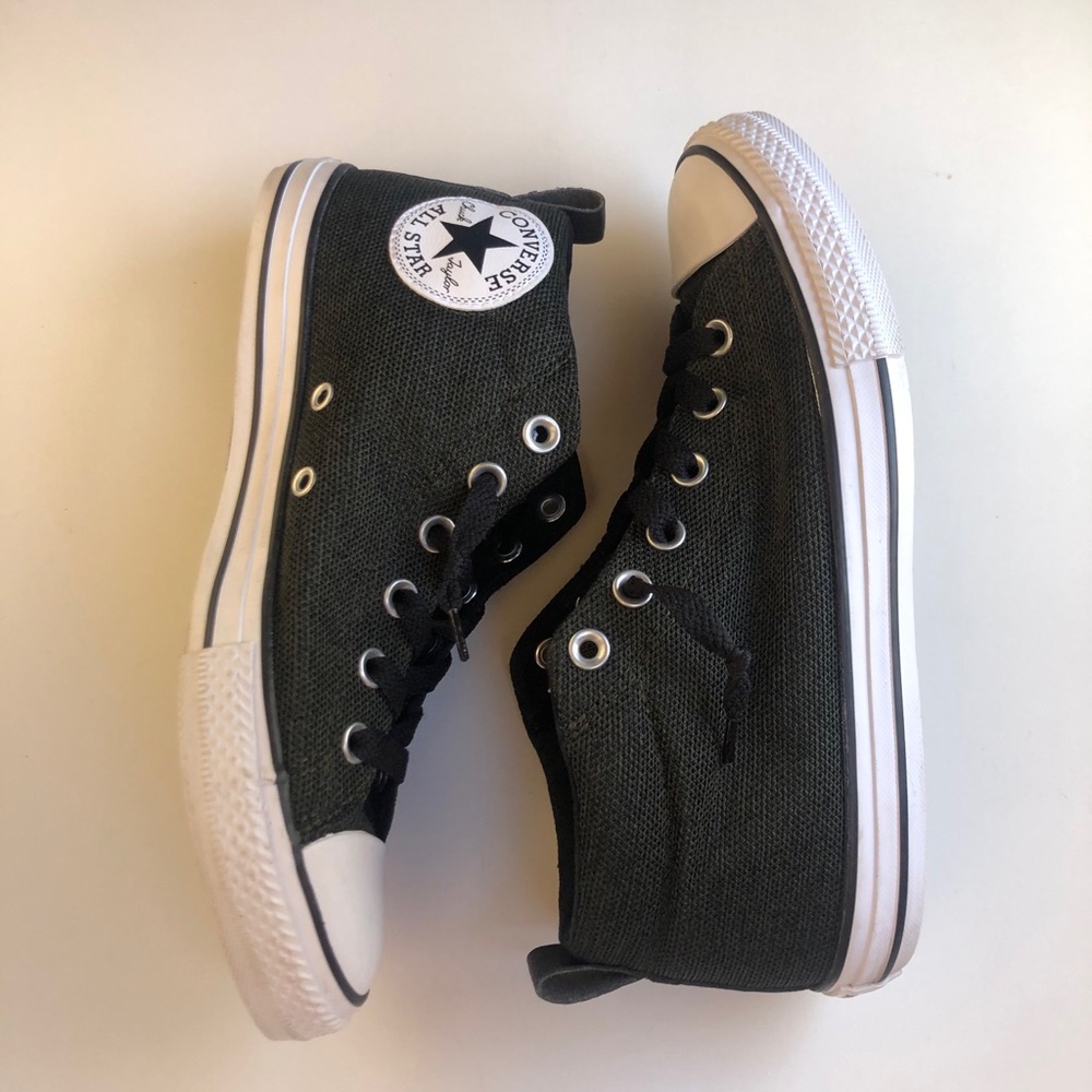 Converse - Picture 5 of 9